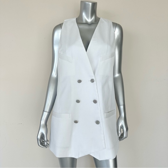 NWT!!! CHANEL women tunic top size 42 FR or 8 US Authentic Retail 3750$ - Picture 2 of 16